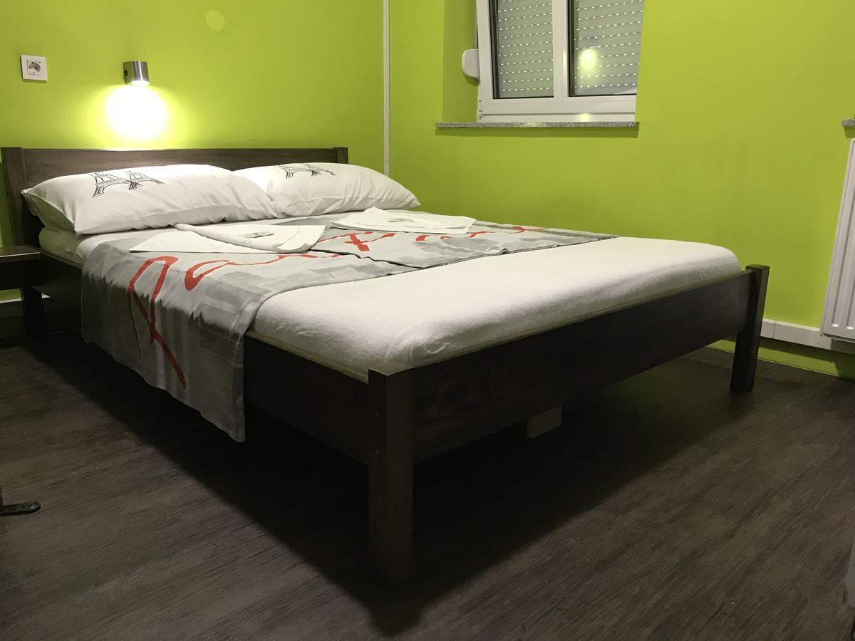 Hostel Paris Zagreb Eksteriør billede